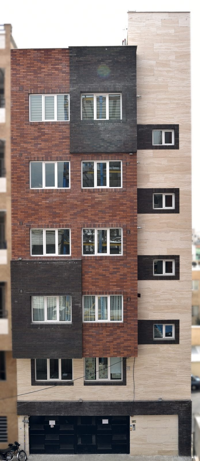 ساختمان مسکونی همجوار جام جم همت 1